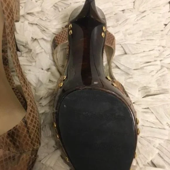 Stuart Weitzman Sling back peep toe heels - Picture 5 of 5